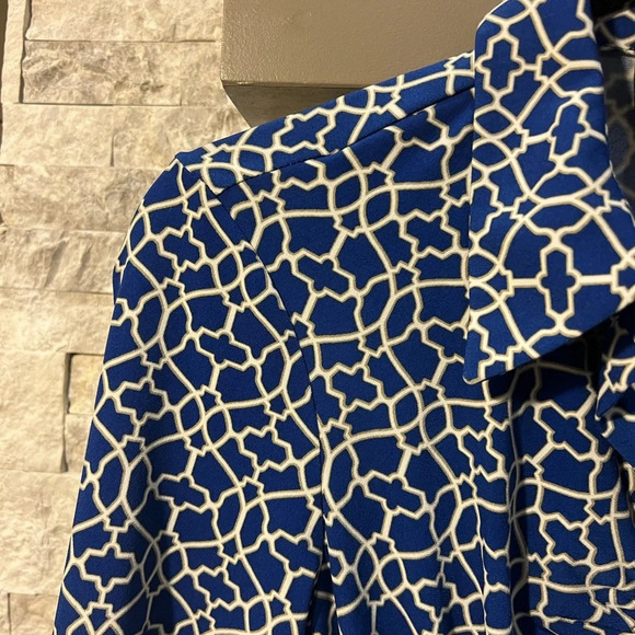 Laundry size 6 Blue Beige geometric pattern button down dress - Picture 4 of 9